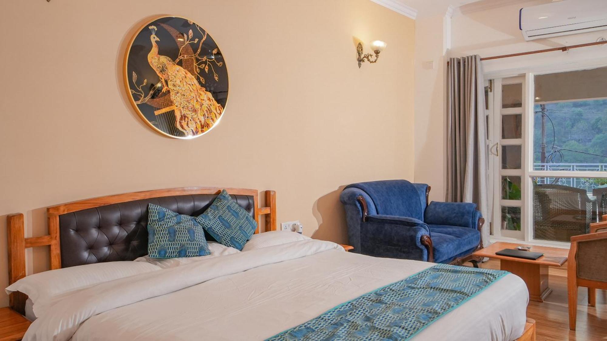 Neelesh Inn- A Luxury Lake View Hotel- 20 Kms From Nainital Bhīm Tāl Zewnętrze zdjęcie