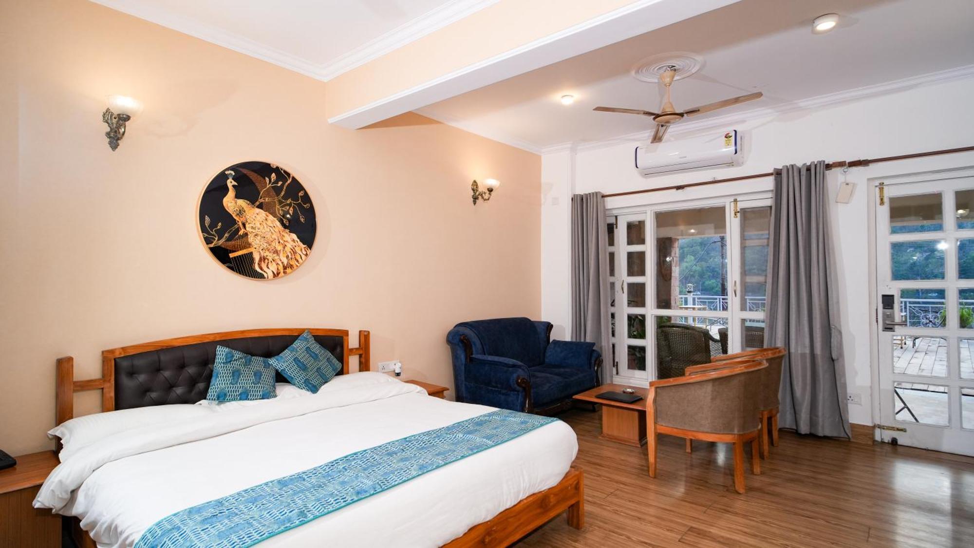 Neelesh Inn- A Luxury Lake View Hotel- 20 Kms From Nainital Bhīm Tāl Zewnętrze zdjęcie